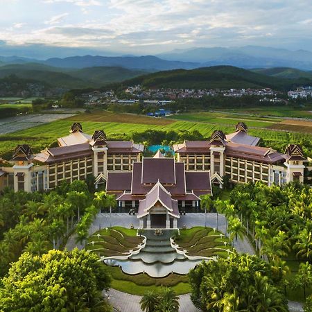 Sheraton Grand Xishuangbanna Hotel Jinghong Exterior foto