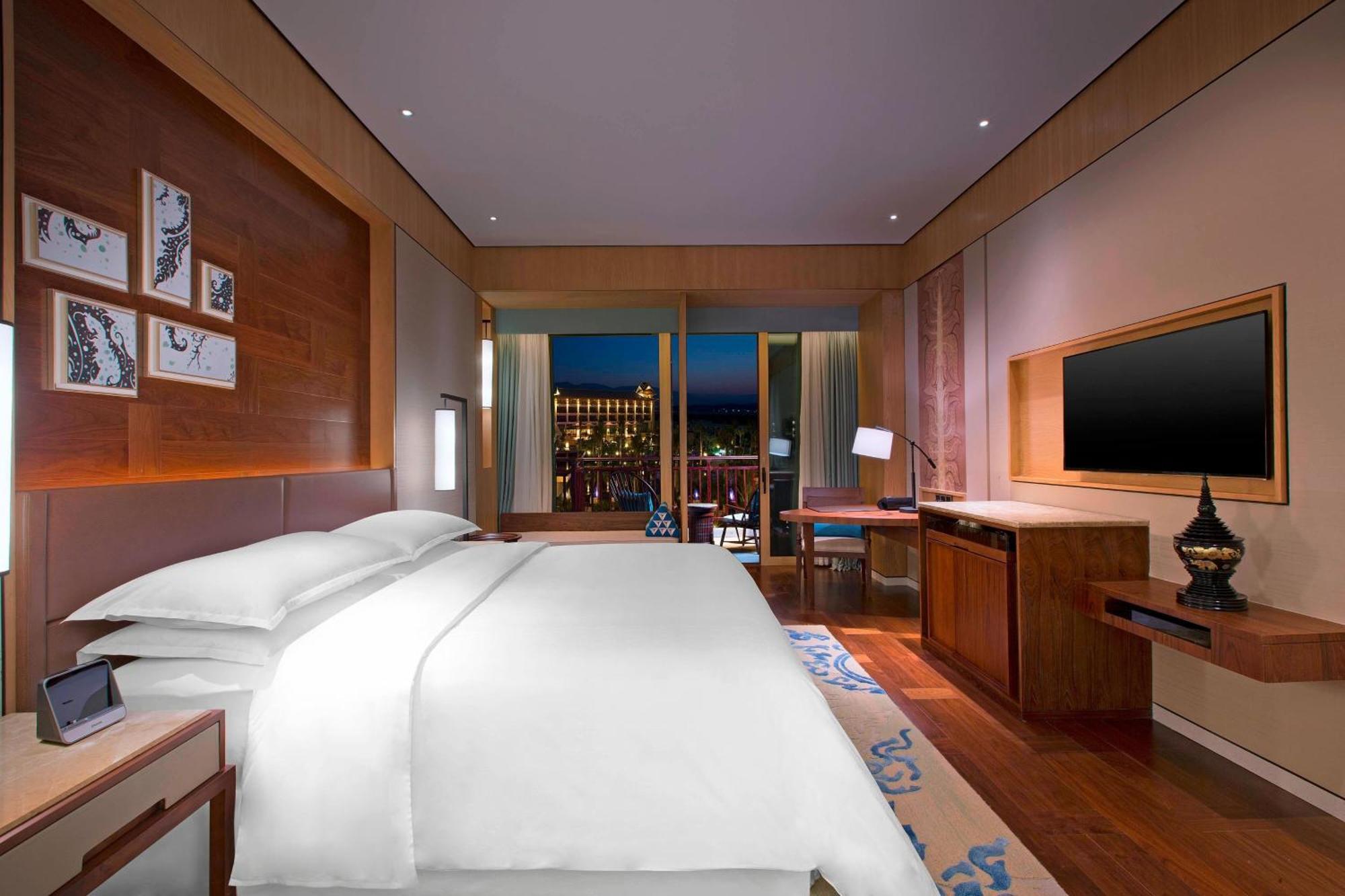 Sheraton Grand Xishuangbanna Hotel Jinghong Exterior foto